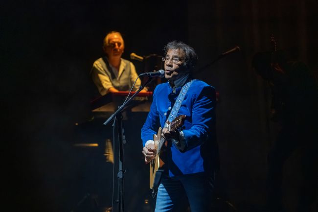 Laurent Voulzy envoûte le Théâtre Maisonneuve aux Francos de Montréal